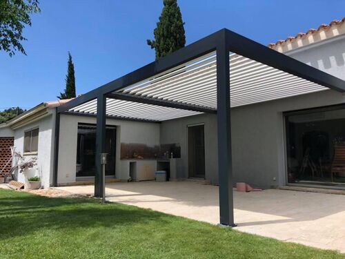 Photo d une pergola aluminium