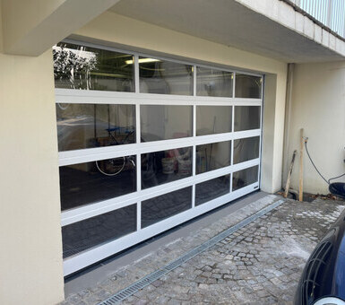 Porte fenêtre pvc cintrée