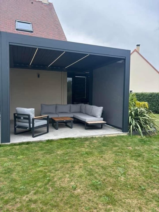 Pergola bioclimatique - vue 3